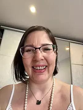Photos of B_Bonya_m from StripChat is Freechat
