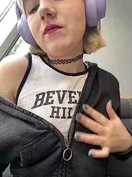 Baby__Naughty from StripChat