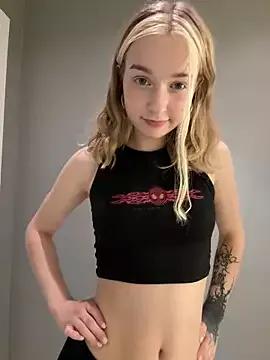 Baby_Tiny from StripChat is Freechat