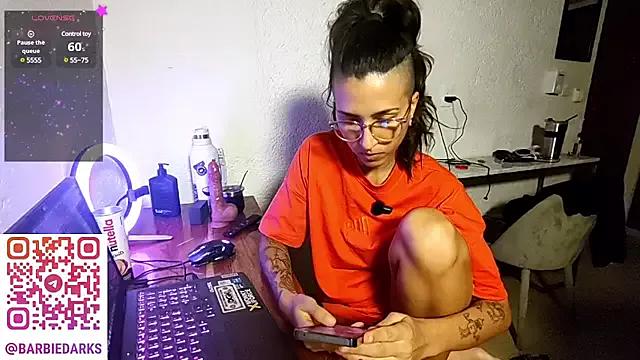 BarbieDarksOk from StripChat is Freechat