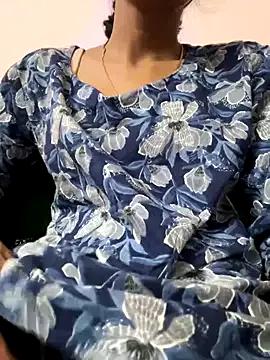 belarani from StripChat is Freechat