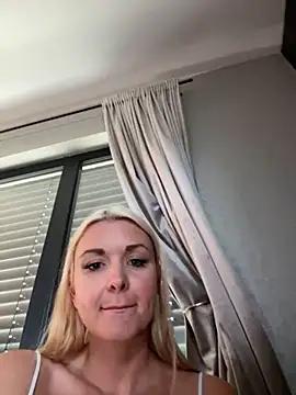 Girls free live sex cams: Check out the satisfaction of typing and cam2cam with our sensual livestreamers, who will teach you all about temptation and desires with their smoking hot physiques.