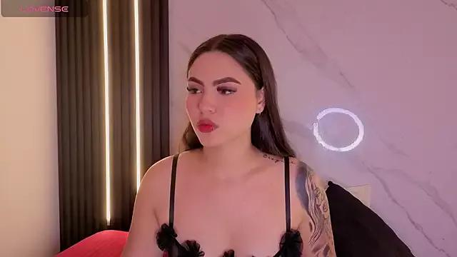 Bella_Manson_ from StripChat is Freechat