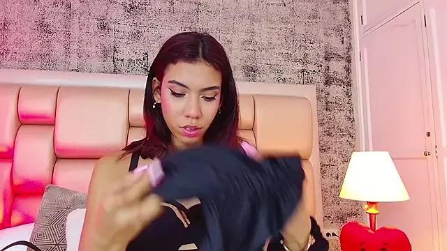 BellaHarper1 from StripChat is Freechat