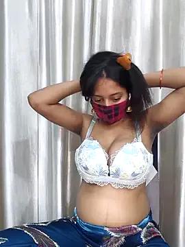 big_tits-queen from StripChat is Freechat