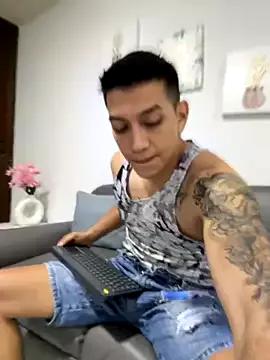 blackbullger_ from StripChat is Freechat