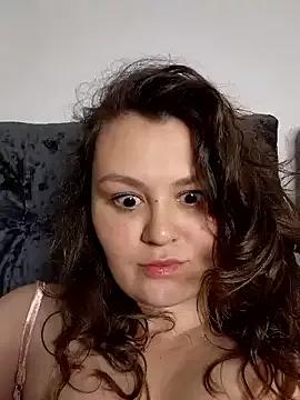 BlackCurly from StripChat is Freechat