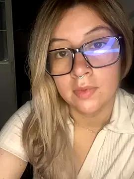 Blair_Bunnyy from StripChat is Freechat