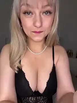 Blonde20 from StripChat is Freechat