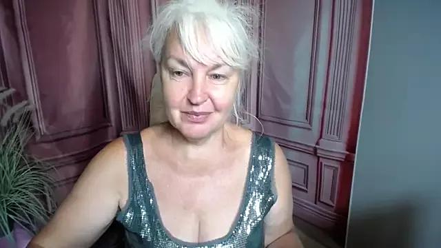 BlondyLeeBest from StripChat is Freechat