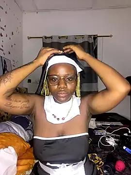 Bluebubbleslina from StripChat is Freechat