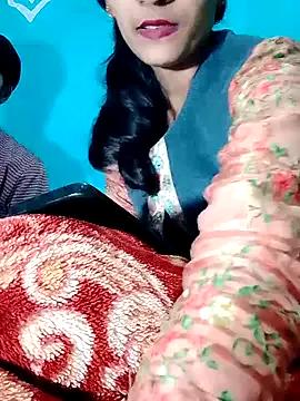 Photos of bold-couple from StripChat is Freechat