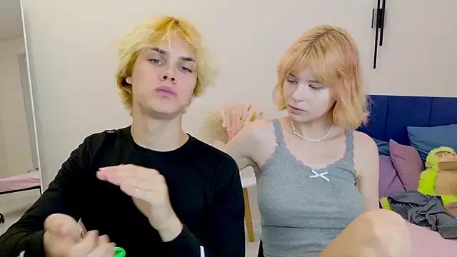 Bonnie_And_C1yde from StripChat is Freechat