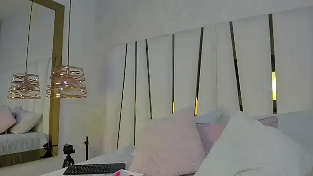 bonnie_sm from StripChat is Freechat