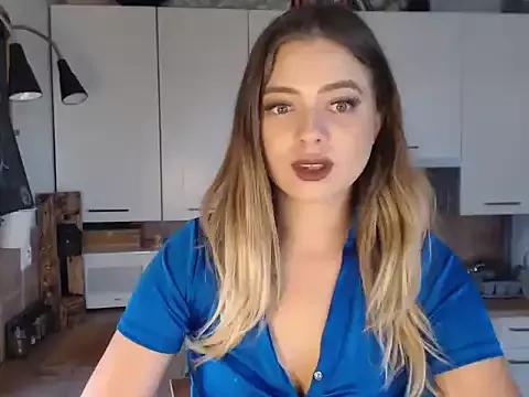 BuffyxLUST from StripChat is Freechat