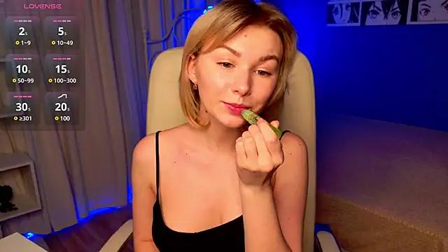 Spur your dreams, talk and cam2cam with smoking hot bigclit and assplay freechat cam hosts. Our picks of naughty trimmed-white, strapon & cheapest-privates-white live cams will incite your thirst. Discover their live productions here for free!