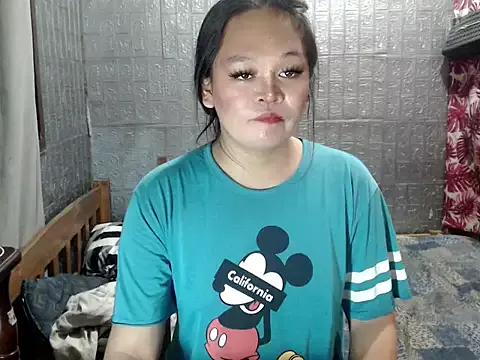 BunnyChain_ from StripChat is Freechat