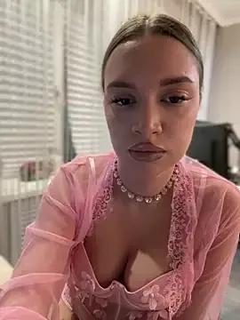 bunnyrich from StripChat is Freechat