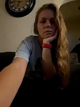 bustybunny25 from StripChat is Freechat