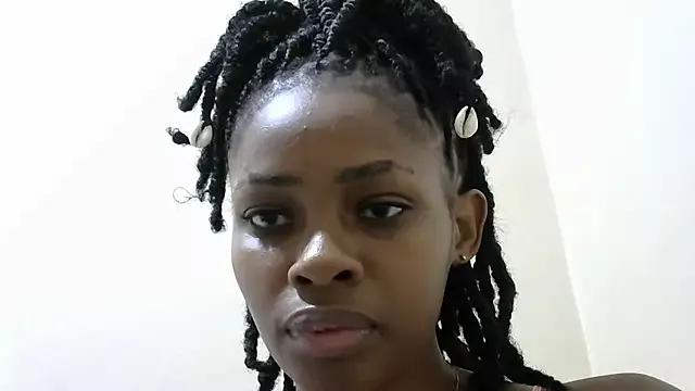 Camile_O from StripChat is Freechat