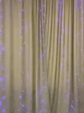 Candy_Foxxxy_ from StripChat is Freechat