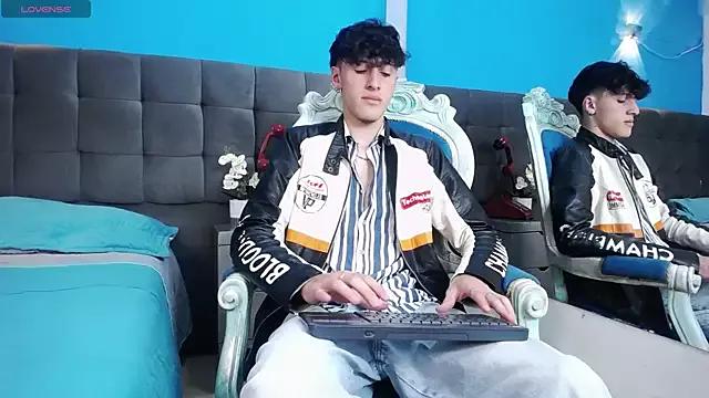 carlos_rubio_ from StripChat is Freechat