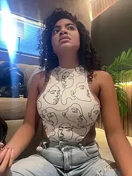 Carlyy_Monroe from StripChat is Freechat