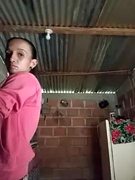 CarolineHans from StripChat is Freechat