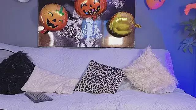 celestesecrett from StripChat is Freechat