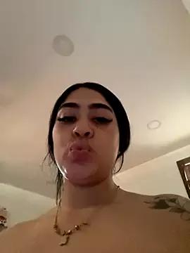 Charlotte_cutee18 from StripChat is Freechat