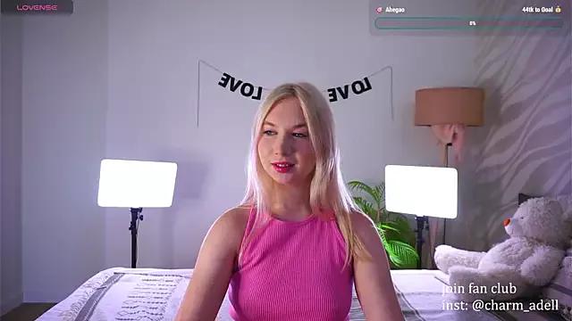 Girls free live sex cams: Check out the satisfaction of typing and cam2cam with our sensual livestreamers, who will teach you all about temptation and desires with their smoking hot physiques.