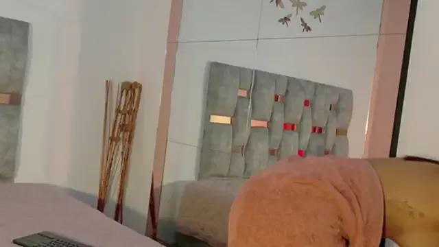 Chloe_Lux from StripChat is Freechat