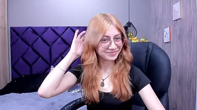 ChloeCampbell03 from StripChat is Freechat