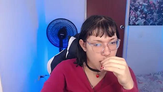 christina_vamp from StripChat is Freechat