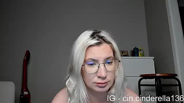 cindyhot07 from StripChat is Freechat