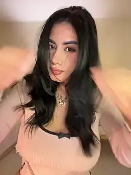 Girls free live sex cams: Check out the satisfaction of typing and cam2cam with our sensual livestreamers, who will teach you all about temptation and desires with their smoking hot physiques.