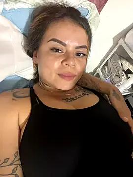 Photos of Clhoe___Ivana from StripChat is Freechat