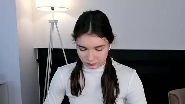 CorinaLands from StripChat is Freechat