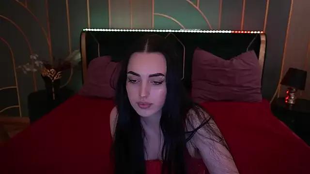CraveMeRich from StripChat is Freechat