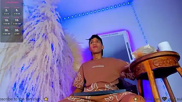 CrazyForUs from StripChat is Freechat