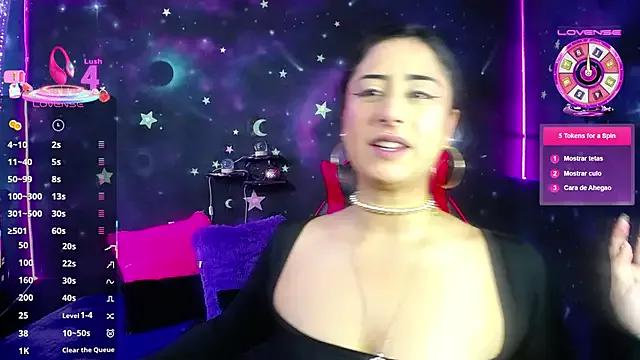Cristal_de_Leon from StripChat is Freechat
