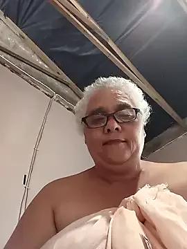 Curvyboody from StripChat is Freechat