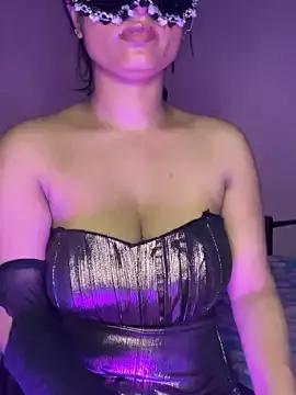Cute-Samayra from StripChat is Freechat