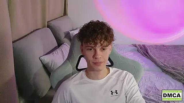 cute_thomas from StripChat is Freechat