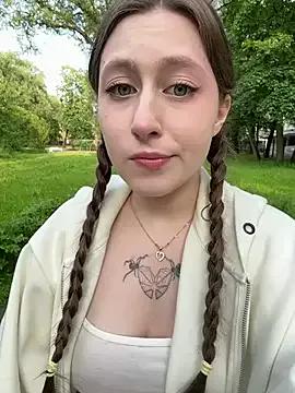 Photos of cuteperseon from StripChat is Freechat