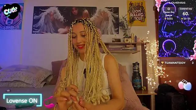 cuteweed420 from StripChat is Freechat