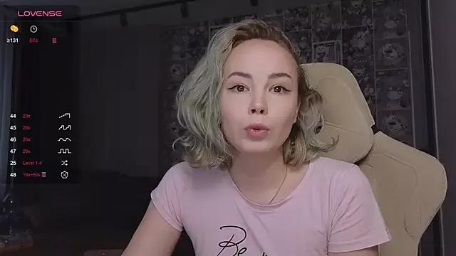 CutieGoose from StripChat is Freechat