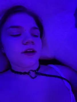 Girls free live sex cams: Check out the satisfaction of typing and cam2cam with our sensual livestreamers, who will teach you all about temptation and desires with their smoking hot physiques.
