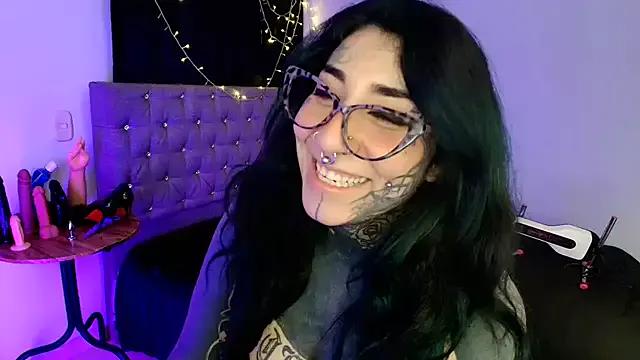 Girls free live sex cams: Check out the satisfaction of typing and cam2cam with our sensual livestreamers, who will teach you all about temptation and desires with their smoking hot physiques.