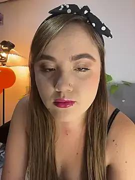 Dakota_Greys from StripChat is Freechat